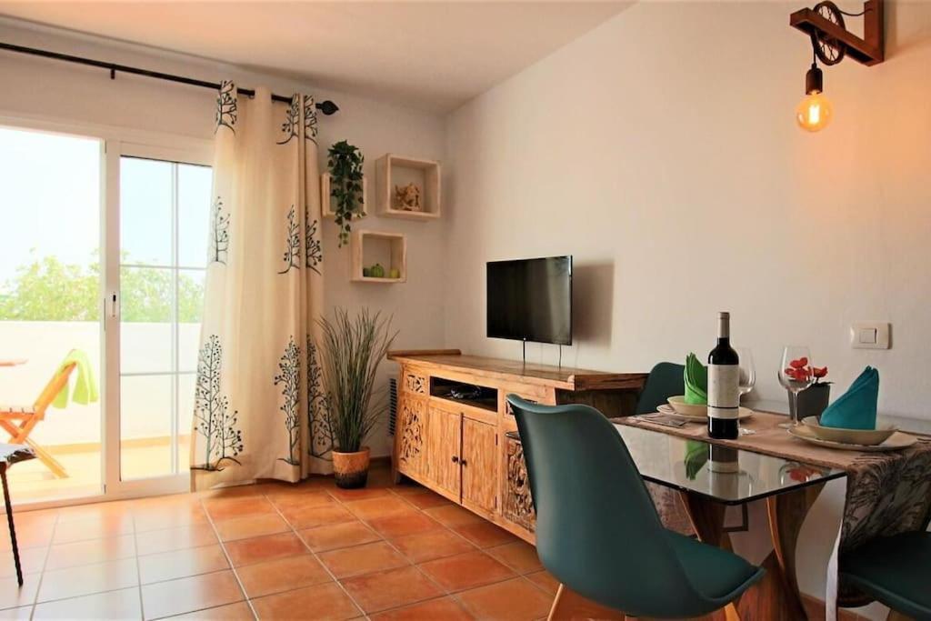 Apartment Marisco, Centrico Con Terraza Playa Blanca (Lanzarote)